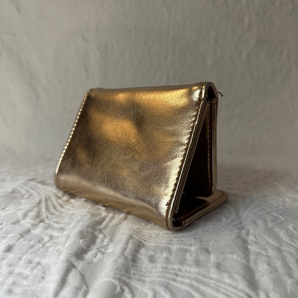 Metallic Gold Wallet ⭐️💛